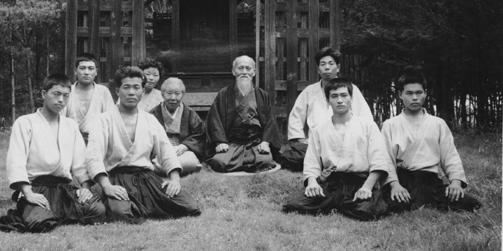 morihei-ueshiba-morihiro-saito-group-c1955